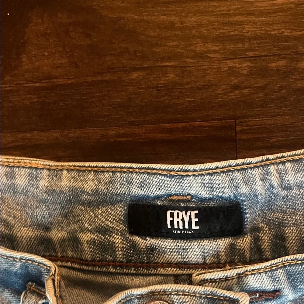 Frye Carly Jeans Size 29